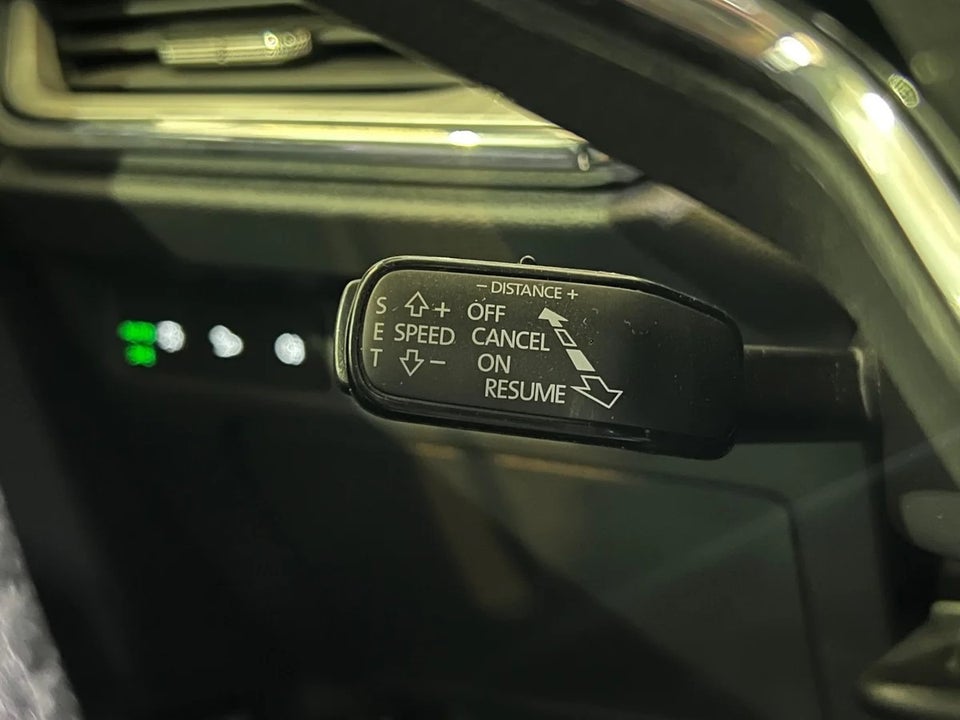 Skoda Enyaq 80 iV Plus Loft 5d