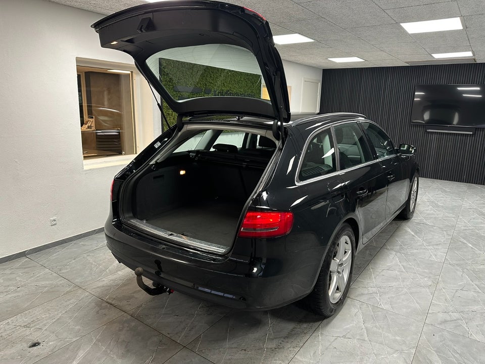 Audi A4 2,0 TDi 143 Avant Multitr. 5d