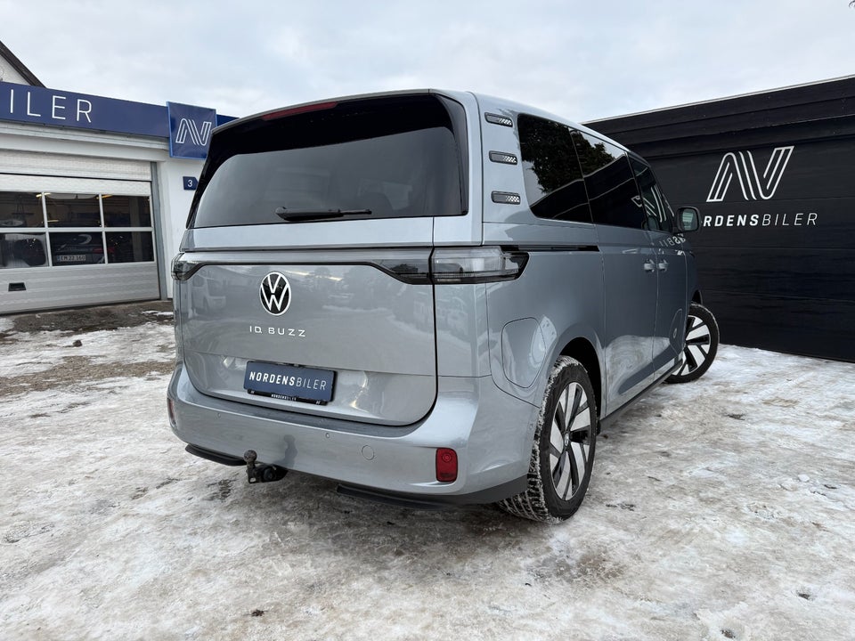 VW ID.Buzz 77 Pro SWB 5d