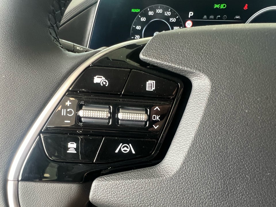 Kia Niro 64 EV Prestige 5d
