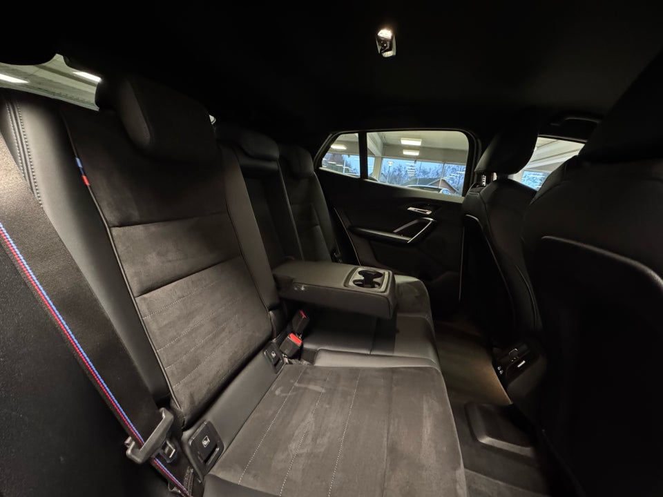 BMW iX2 eDrive20 M-Sport Premium 5d