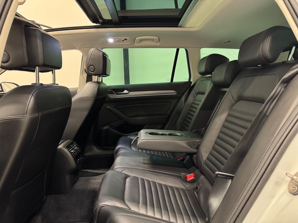 VW Passat 2,0 TDi 190 Highline+ Variant DSG 5d
