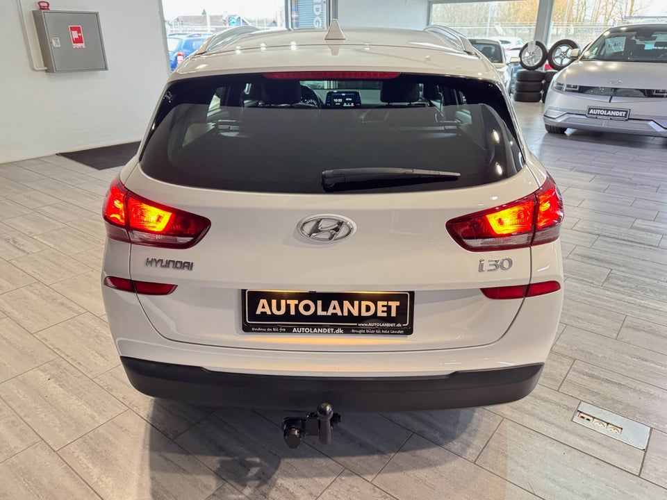 Hyundai i30 1,0 T-GDi Go! stc. 5d