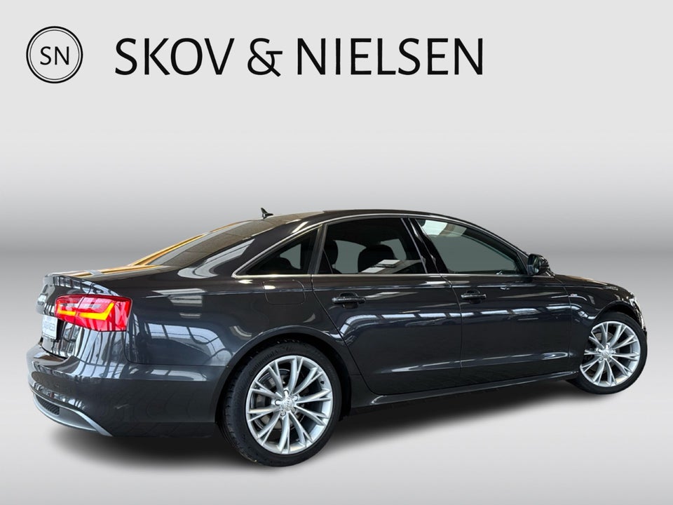 Audi A6 2,0 TDi 177 S-line Multitr. 4d
