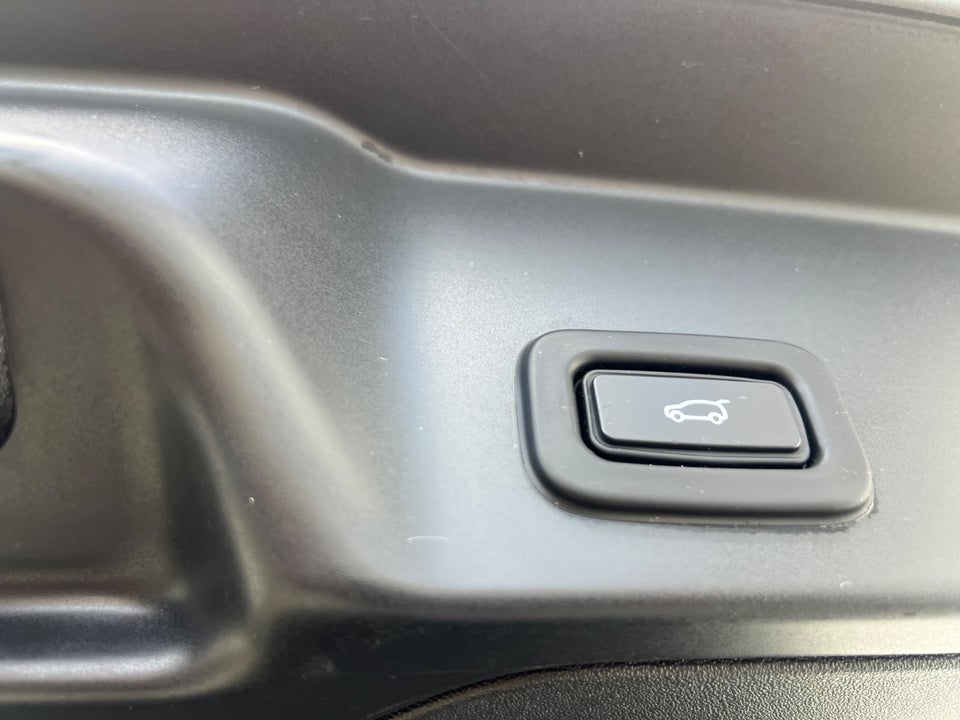 Land Rover Range Rover Evoque 2,0 P200 SE aut. 5d