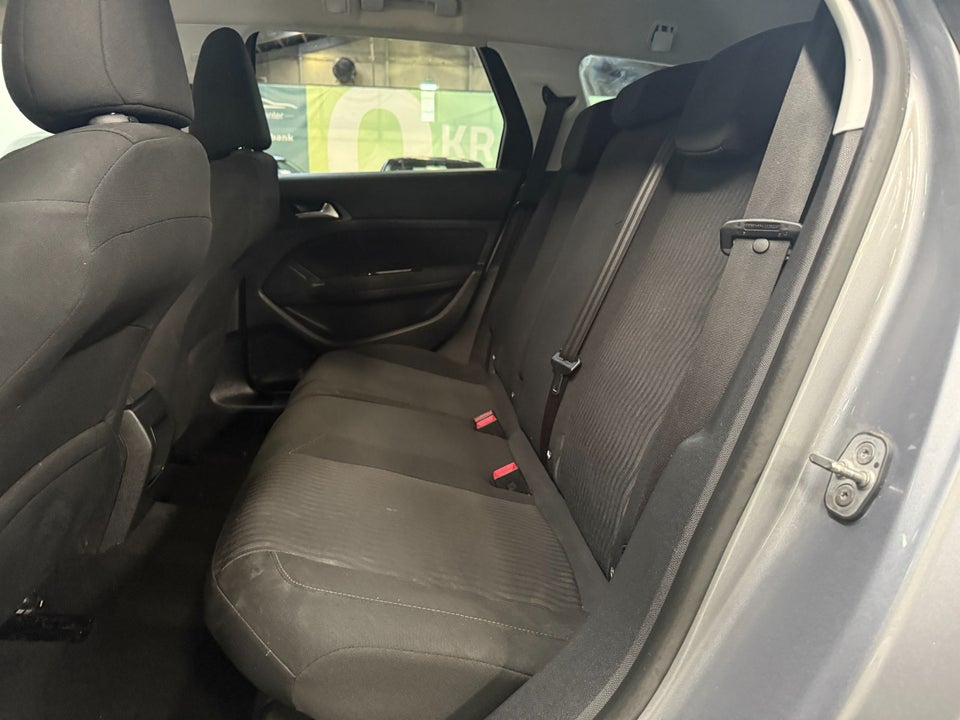 Peugeot 308 1,6 BlueHDi 120 Active SW 5d