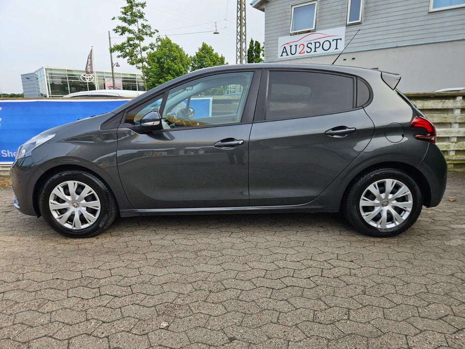 Peugeot 208 1,6 BlueHDi 100 Active 5d