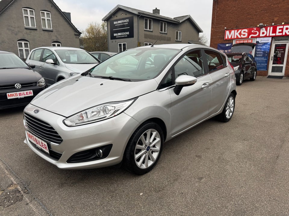 Ford Fiesta 1,0 EcoBoost Titanium 5d