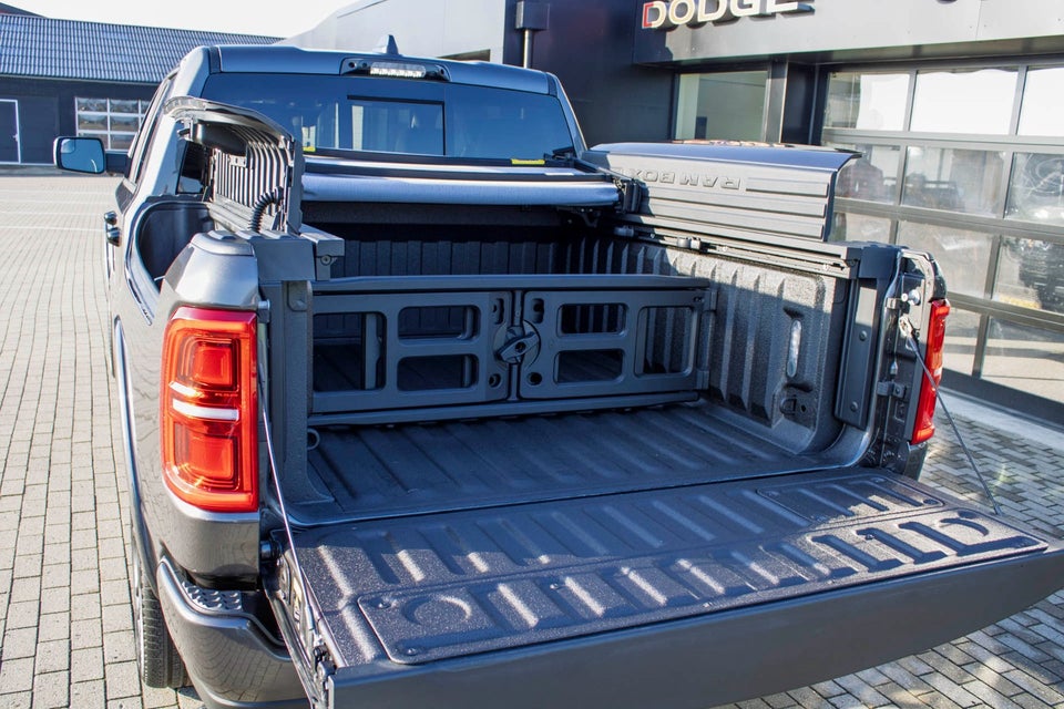 Dodge RAM 1500 3,0 Limited Night aut. 4d