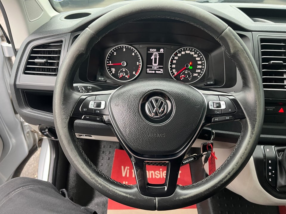 VW Transporter 2,0 TDi 150 Kassevogn DSG lang