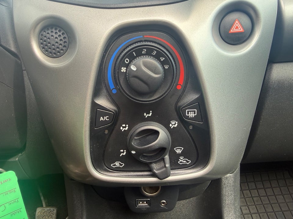 Citroën C1 1,0 VTi Feel Airscape 5d