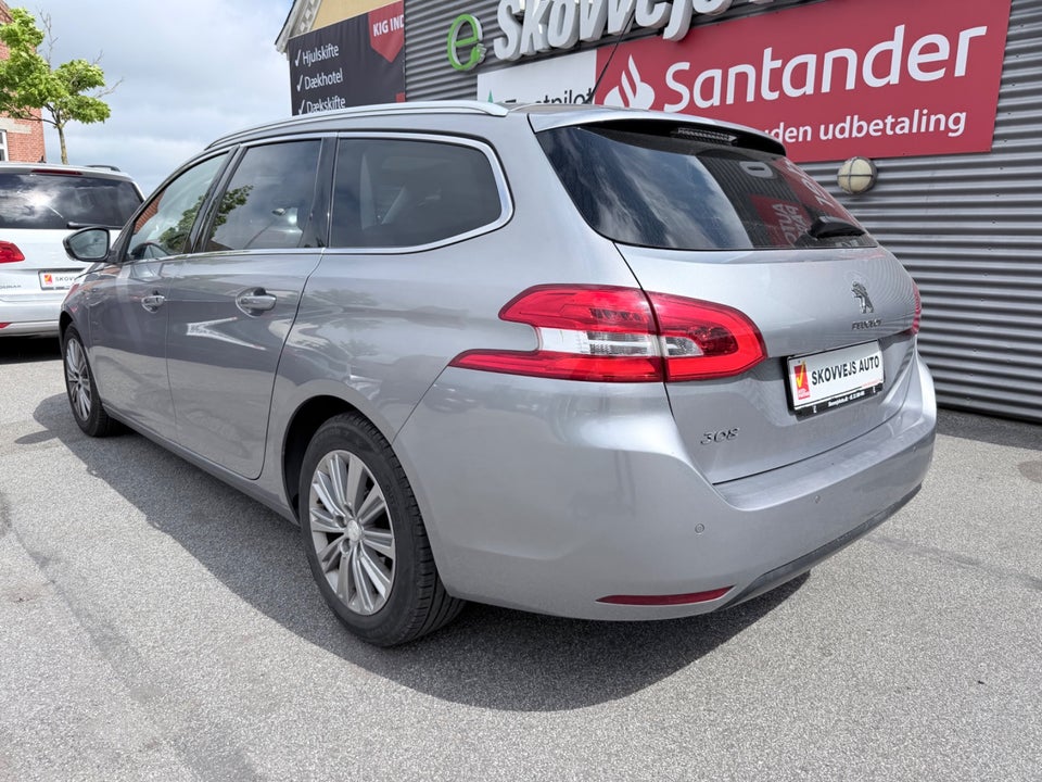 Peugeot 308 1,5 BlueHDi 130 Allure Sky SW 5d