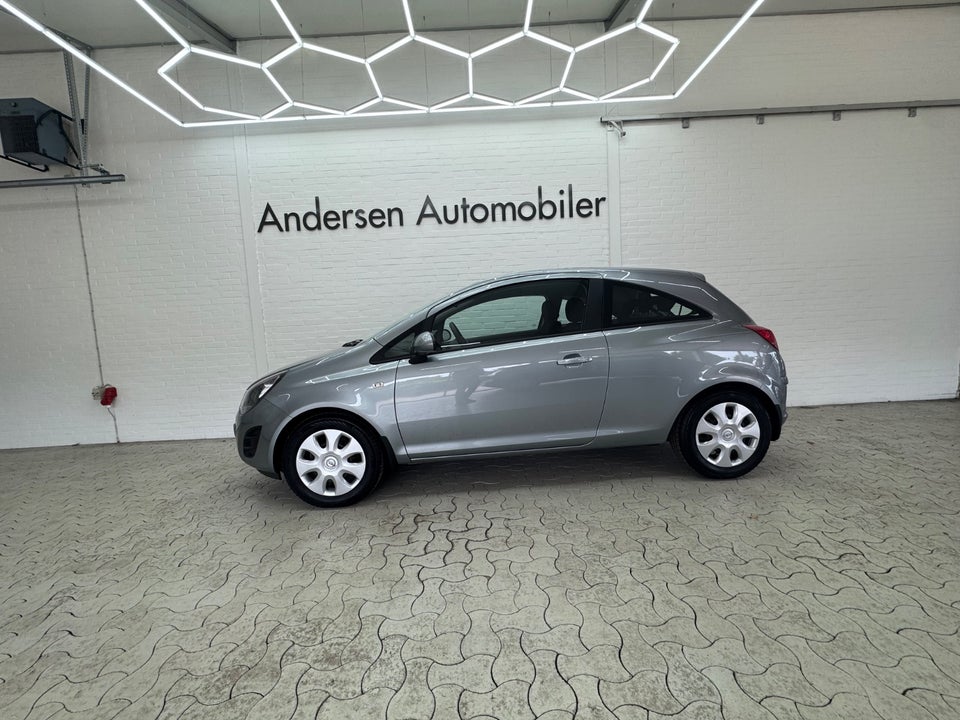 Opel Corsa 1,0 12V Enjoy 3d