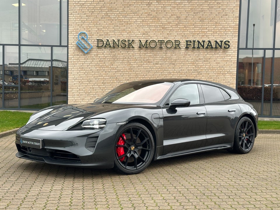 Porsche Taycan GTS Performance+ Sport Turismo 5d