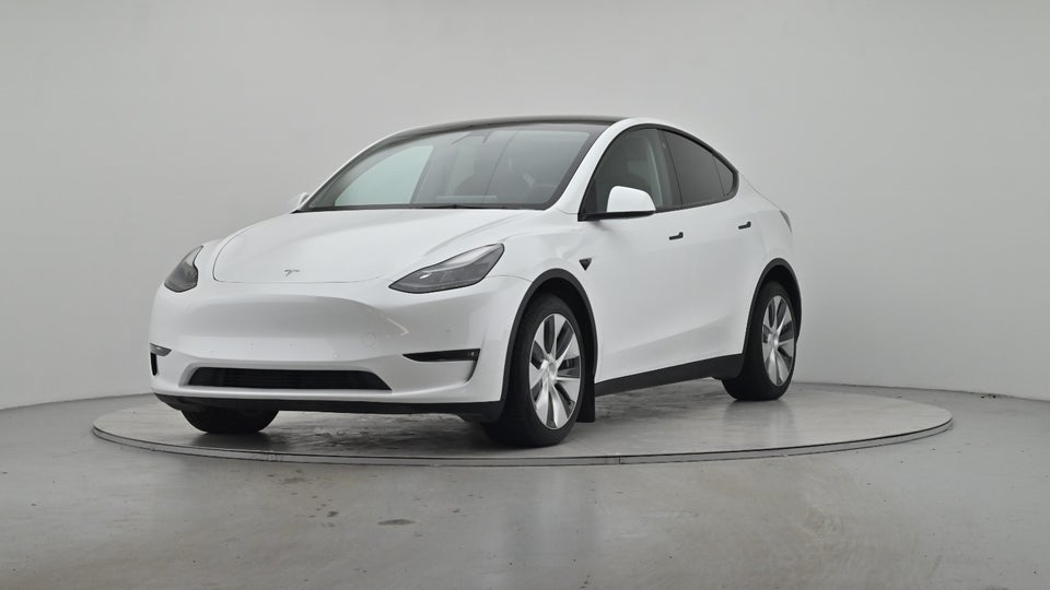 Tesla Model Y Long Range AWD 5d