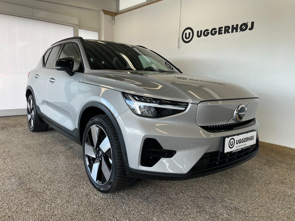 Volvo XC40 ReCharge Extended Range Plus 5d