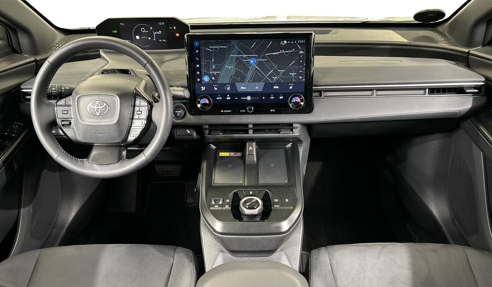 Toyota C-HR+ 77 Executive AWD 5d