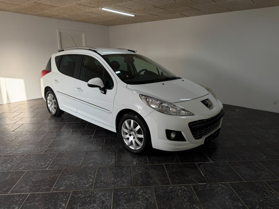 Peugeot 207 1,6 VTi Premium SW 5d