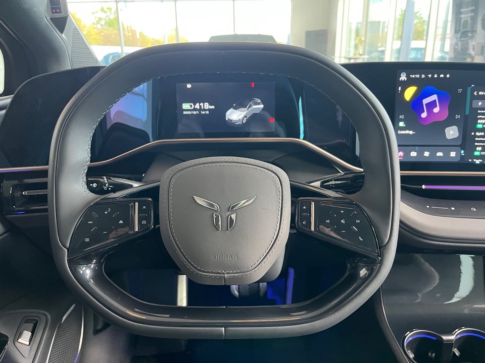 Hongqi EH7 111 Exclusive 4d