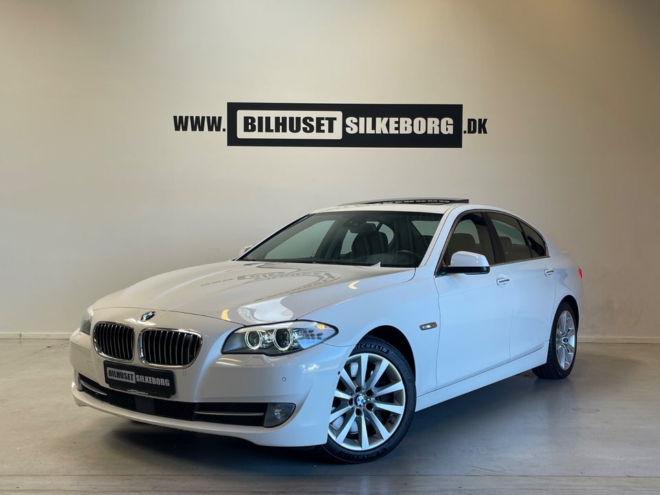 BMW 550i 4,4 aut. 4d