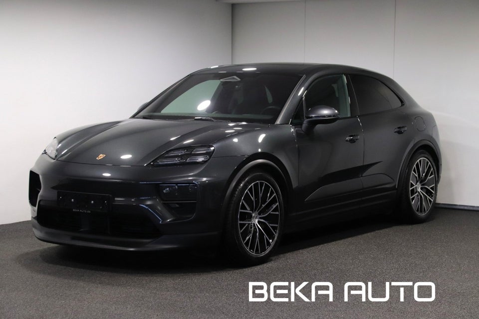 Porsche Macan 4 5d