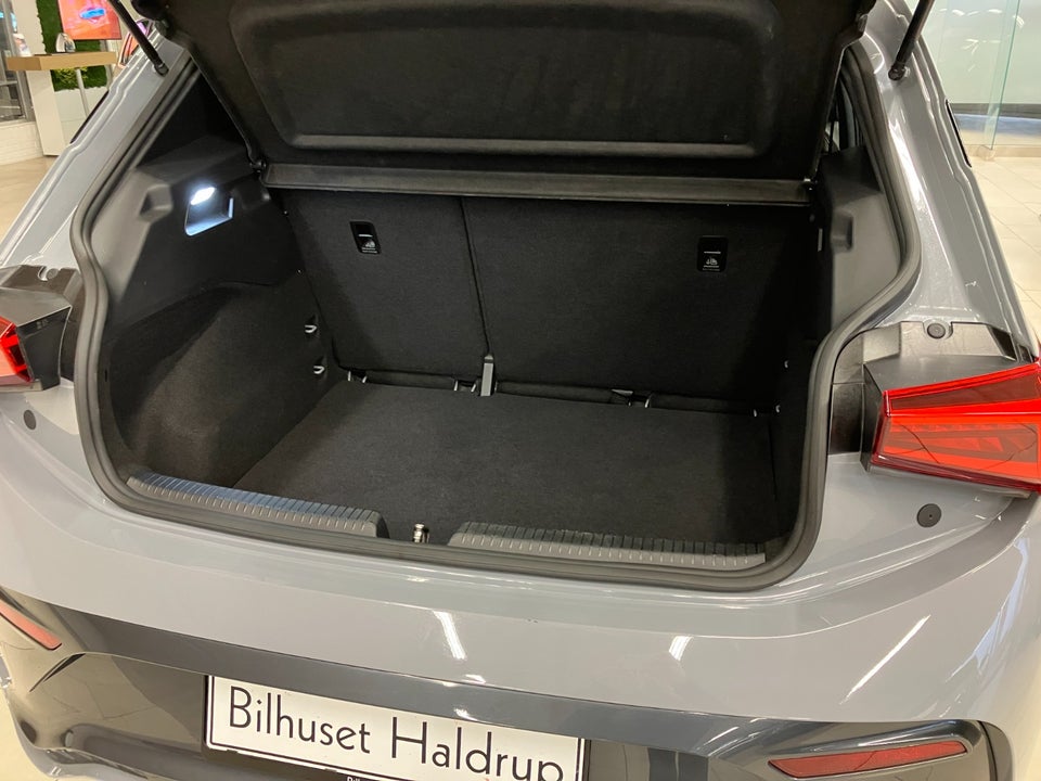 Cupra Born 58 High 5d