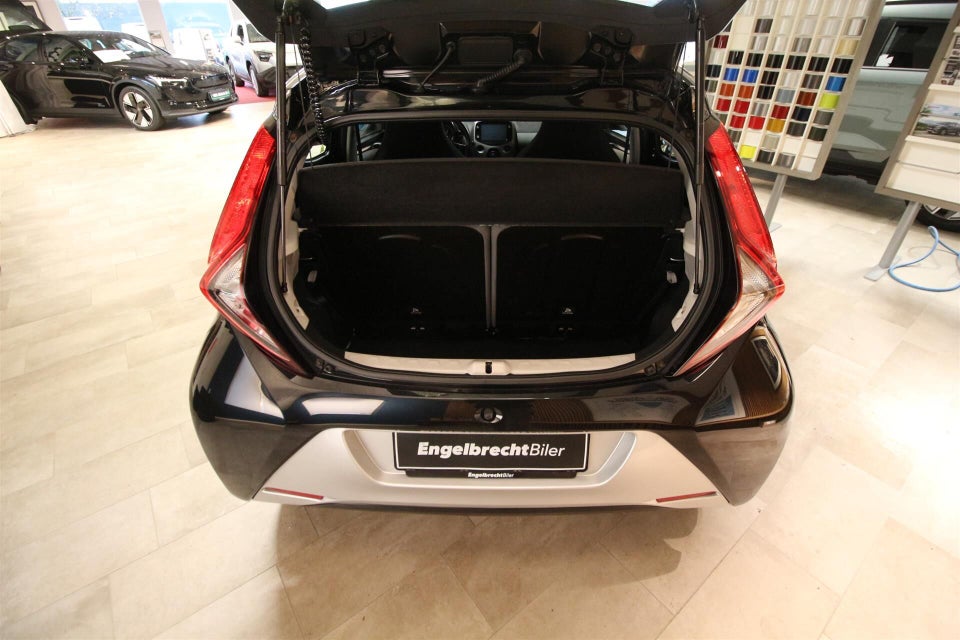 Toyota Aygo 1,0 VVT-i x-trend 5d
