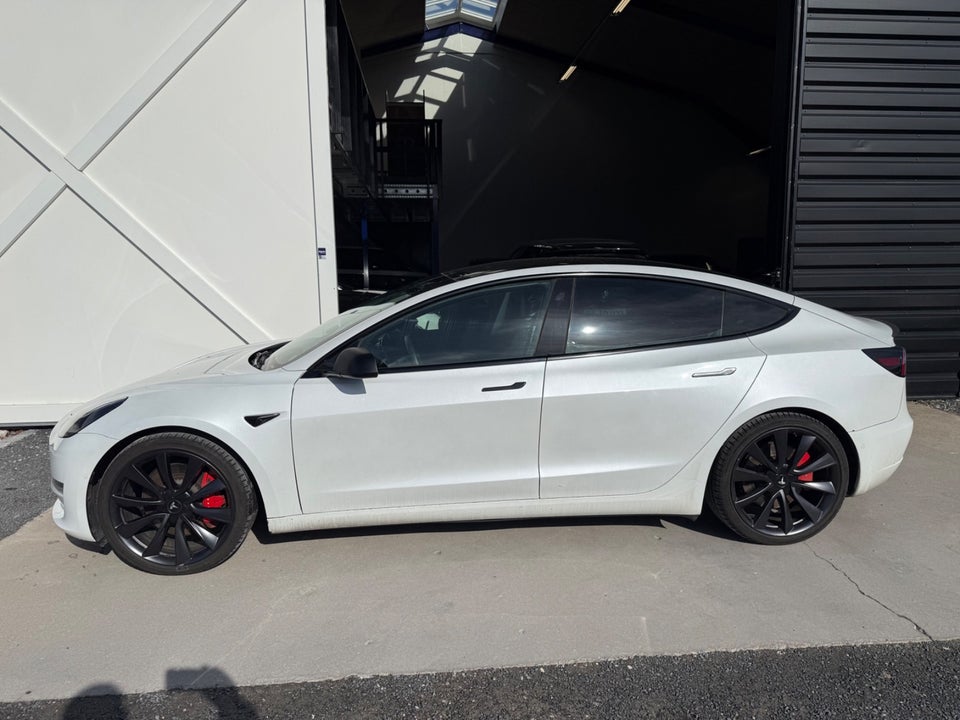 Tesla Model 3 Performance AWD 4d