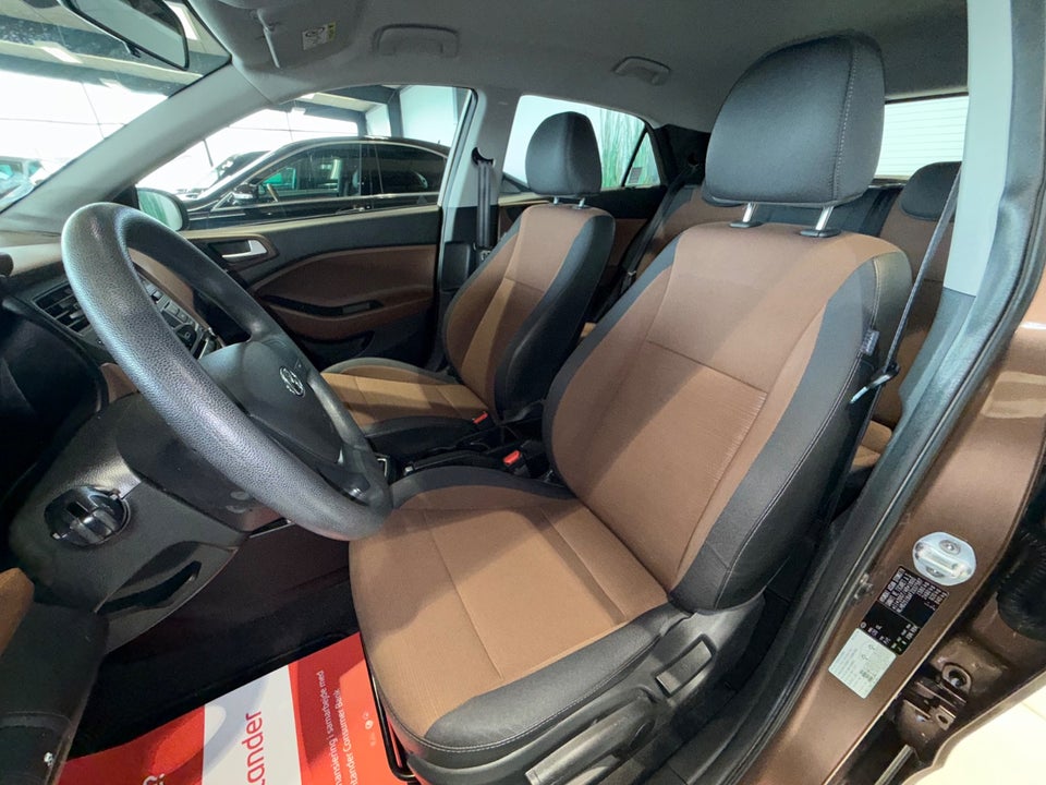 Hyundai i20 1,25 Active+ 5d