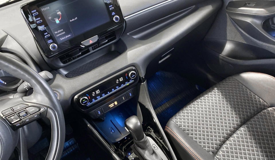 Toyota Yaris 1,5 Hybrid H3 Premier Edition e-CVT 5d