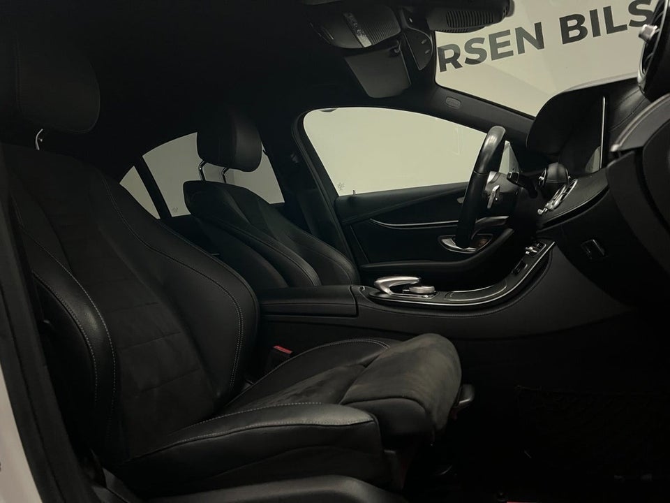 Mercedes E300 2,0 AMG Line aut. 4d