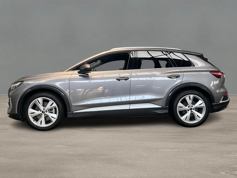 Audi Q4 e-tron 45 S-line 5d