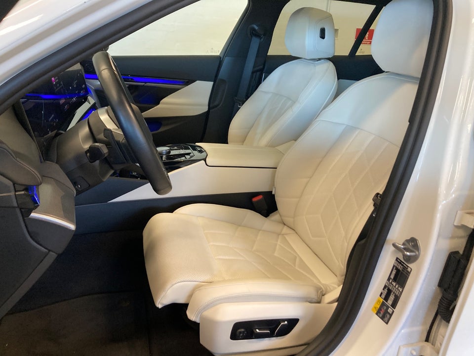 BMW i5 eDrive40 Touring Fully Charged M-Sport 5d