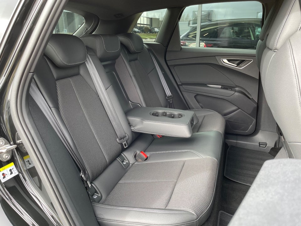 Audi Q4 e-tron 45 edition S-line 5d
