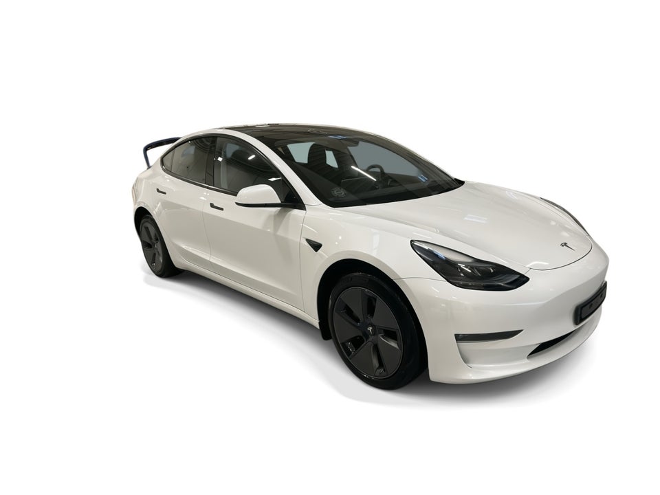 Tesla Model 3 Long Range RWD 4d