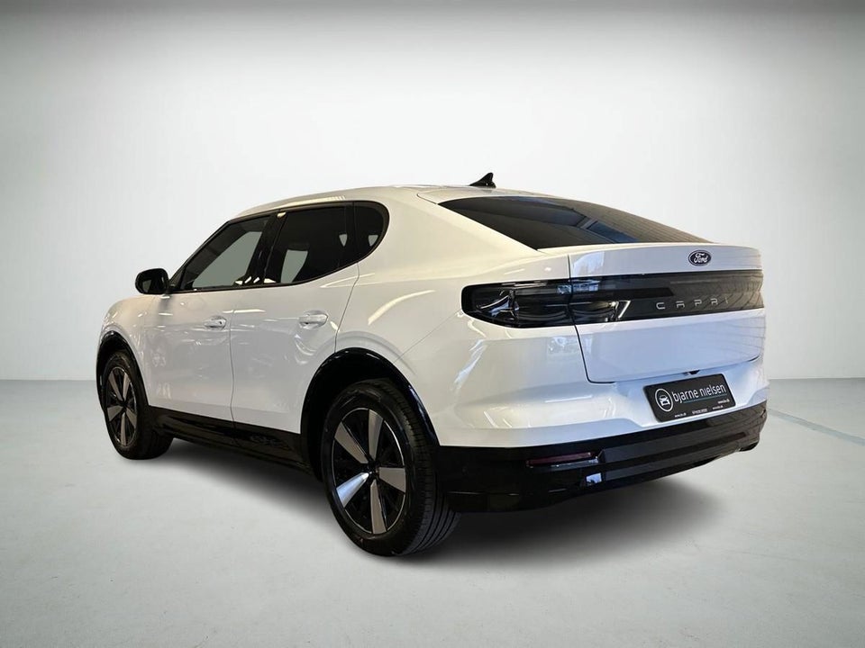 Ford Capri 82 Select Extended Range 5d