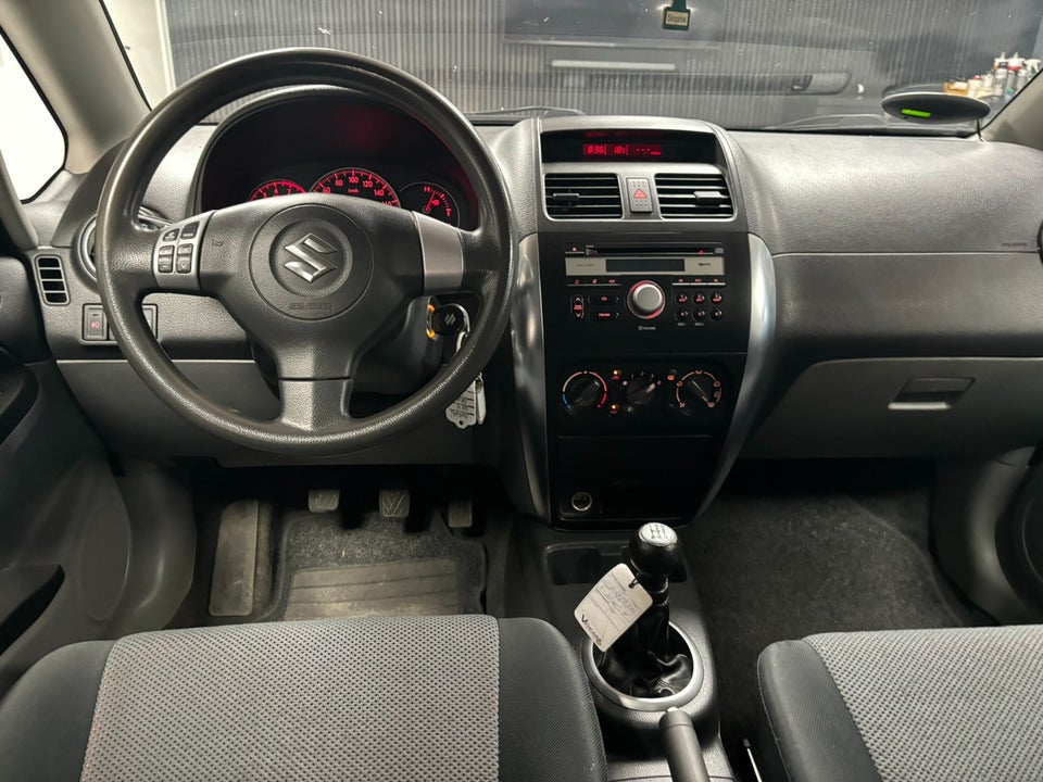 Suzuki SX4 1,6 GL-A 5d