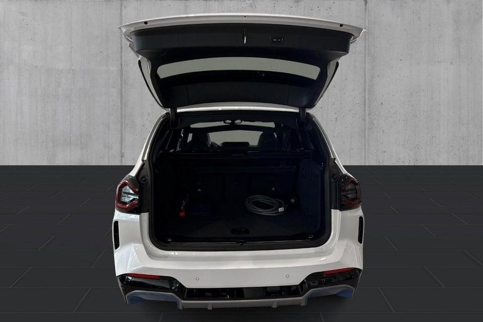 BMW iX3 Charged M-Sport 5d