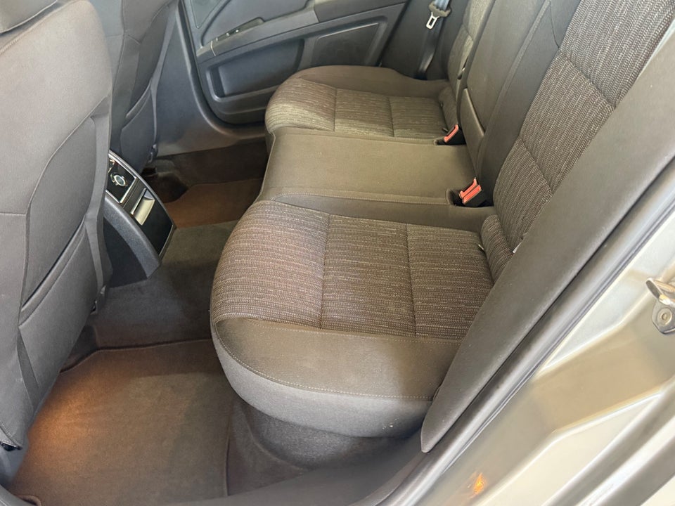 Skoda Superb 1,8 TSi 160 Elegance DSG 5d