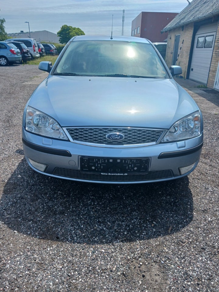 Ford Mondeo 2,5 170 Ebony 5d