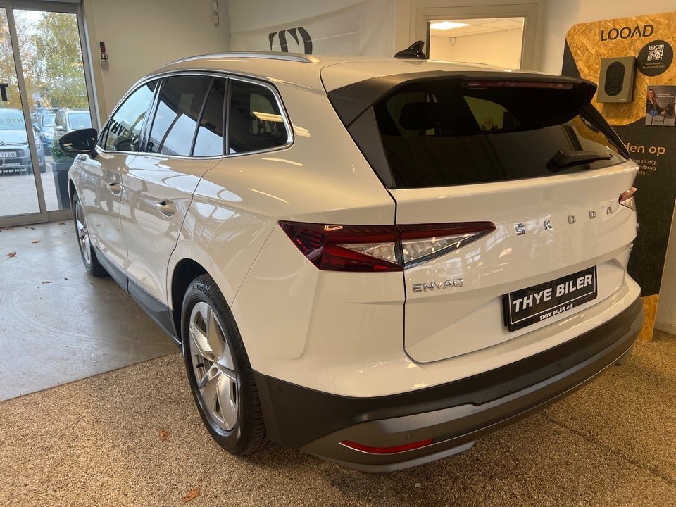 Skoda Enyaq 80 iV Loft 5d