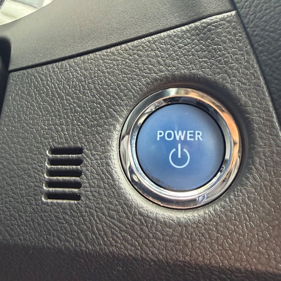 Toyota Auris 1,8 Hybrid H2 Comfort CVT 5d