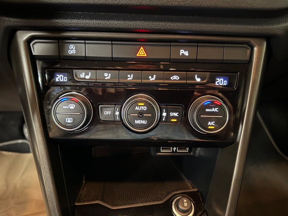 VW T-Roc 1,0 TSi 115 Style 5d