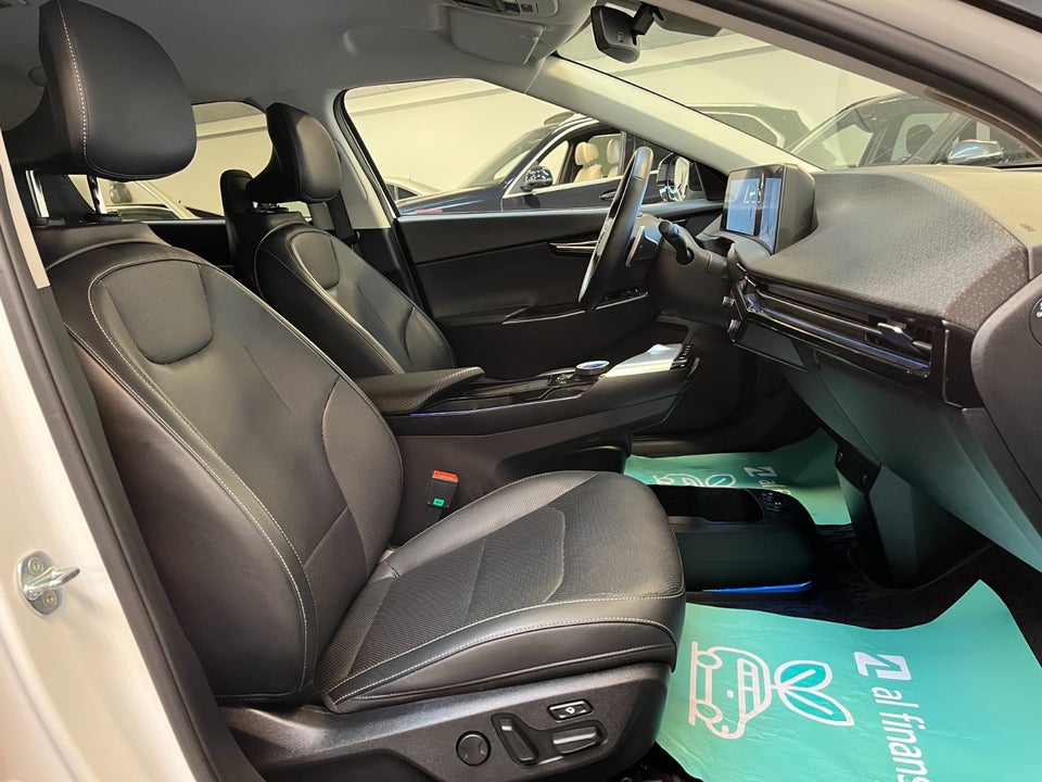 Kia EV6 77 Long Range 5d