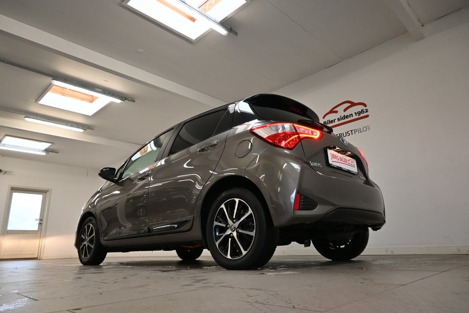 Toyota Yaris 1,5 Hybrid H2 Premium e-CVT 5d
