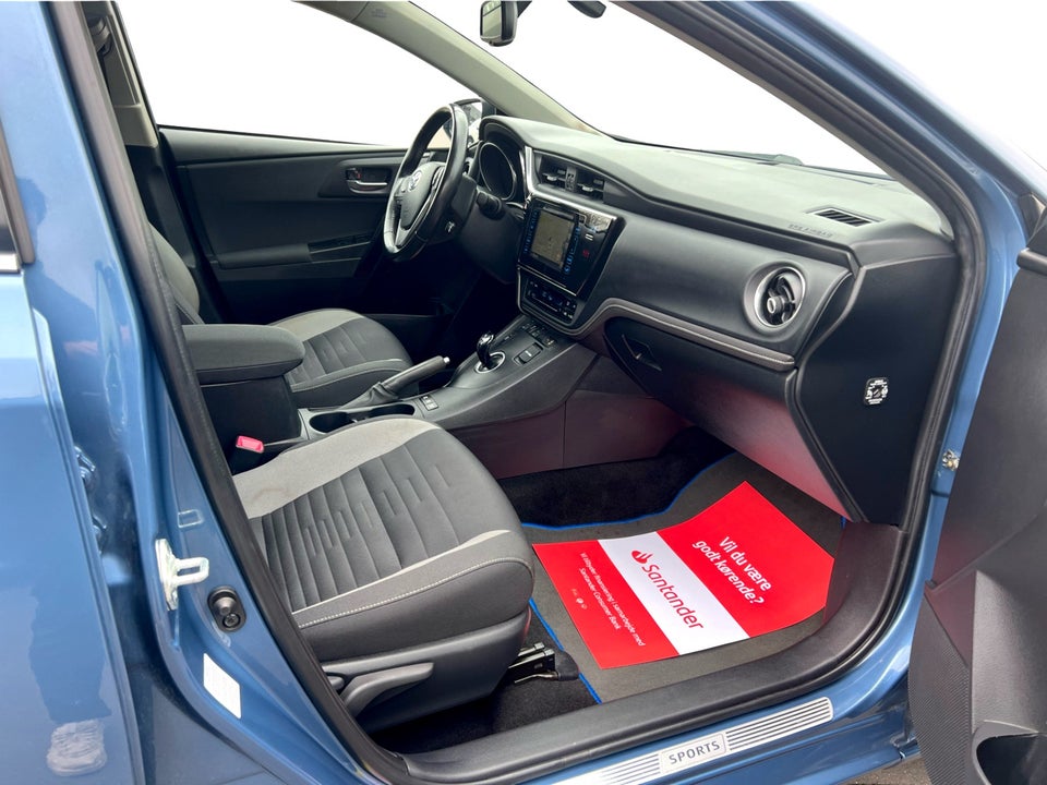 Toyota Auris 1,8 Hybrid H2 Comfort Touring Sports CVT 5d