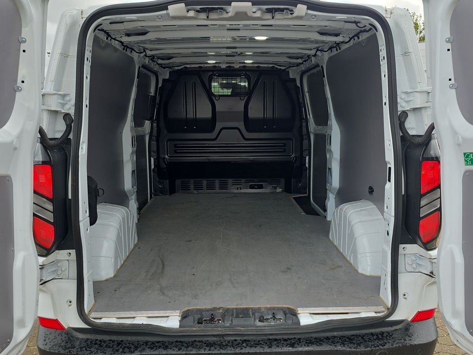 Ford Transit Custom 300L 2,0 EcoBlue Trend aut.