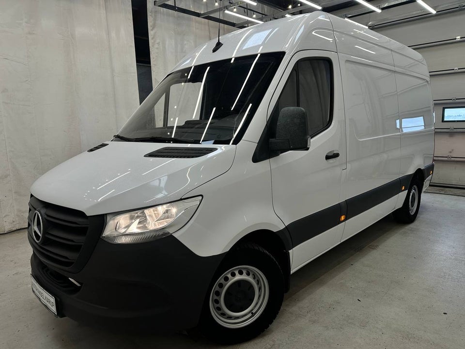 Mercedes Sprinter 316 2,2 CDi A2 Kassevogn RWD