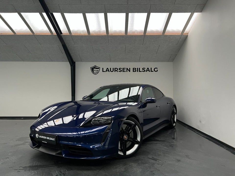 Porsche Taycan Turbo Performance+  4d