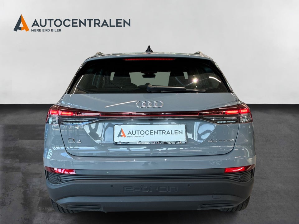 Audi Q4 e-tron 40  5d